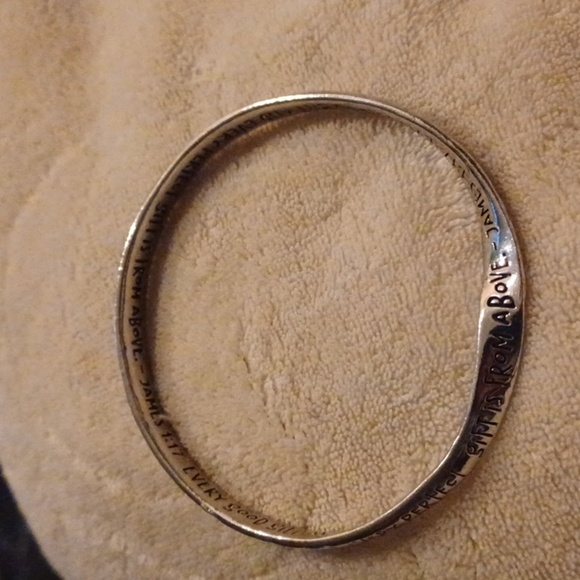 Bracelet, twisted, James 1:17, Every good gift & every perfect gift is from abov - Picture 1 of 3